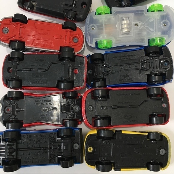 Maisto/Hot wheels Mattel Vehicles Diecast Car Lot of 16 Cars Vehicles - Picture 12 of 14